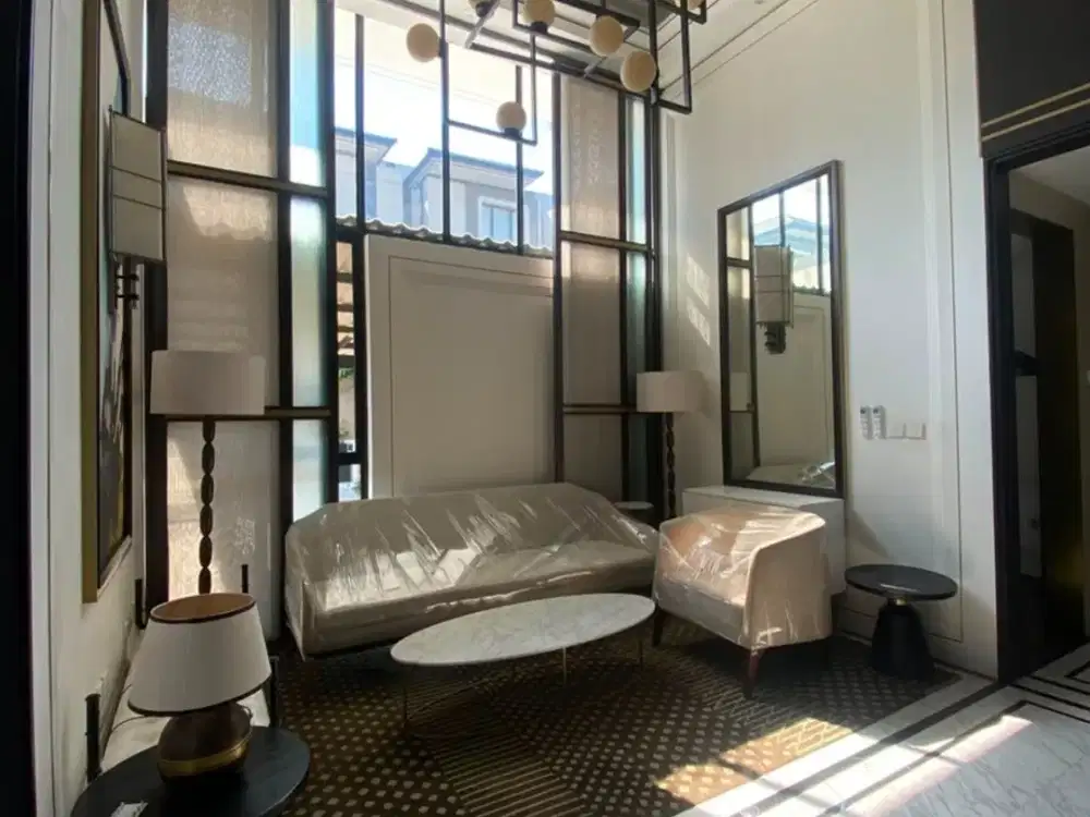 Sewa Rumah Fully Furnished 3 Lantai di Cluster Asya Jakarta Garden City, Cakung – Siap Huni & Elegan! 007