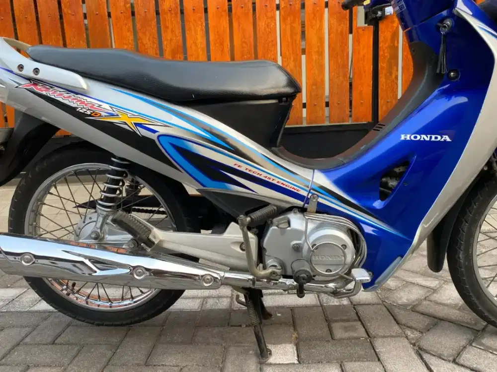 Kharisma X 125 2005 KM20Rb Antik