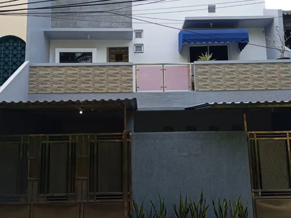 Di Jual Rumah 2 Lantai dalam Komplek Taman Mutiara Prima, Kebon Jeruk, Jakarta Barat