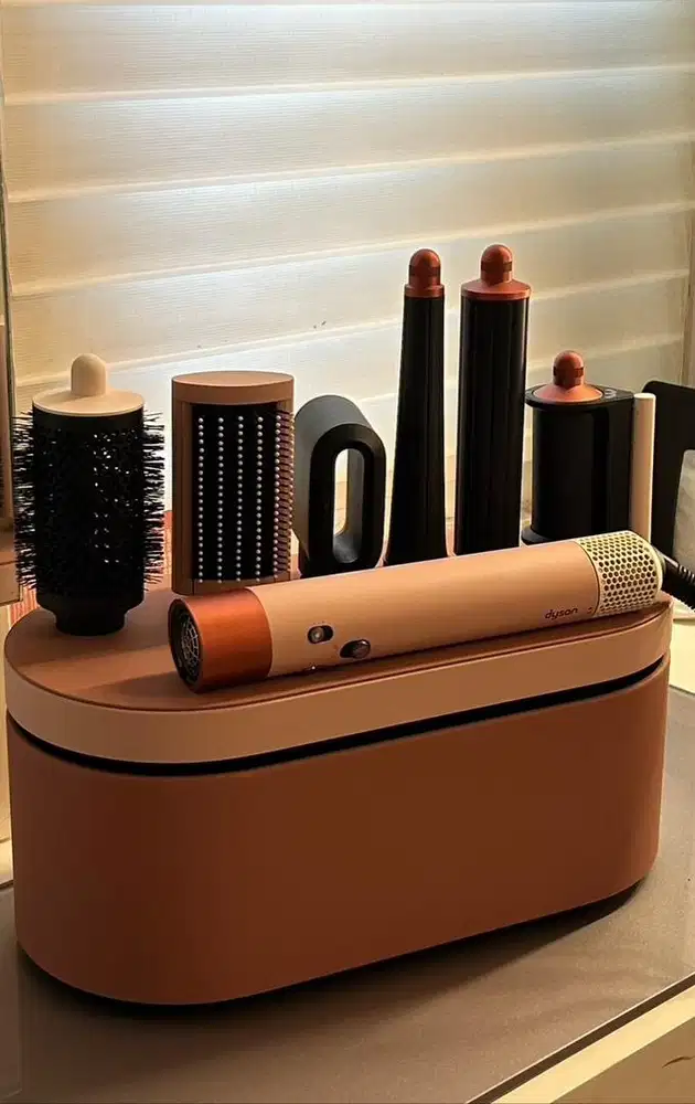 Dyson Airwrap i.d. Sakura Cherry