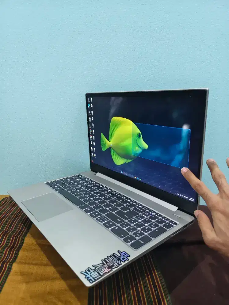 Ultrabook Touchscreen FHD *i5 gen 8 *Lenovo Ideapad S340 Laptop Gaming
