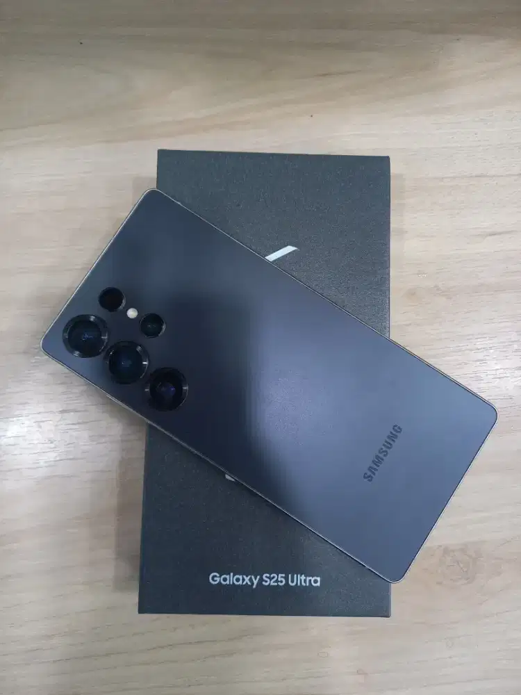 Samsung S25 ultra 256gb SEIN