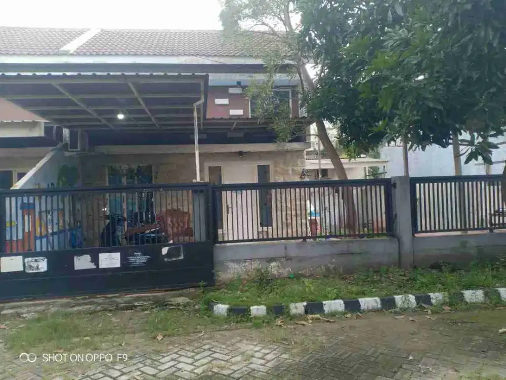 DI JUAL RUMAH 

PERUM KRIAN SEJARTERA INDAH REGENCY BLOK A2 NO 25
KEL. : GAMPING 
KEC. : KRIAN 
KAB  : SIDOARJO