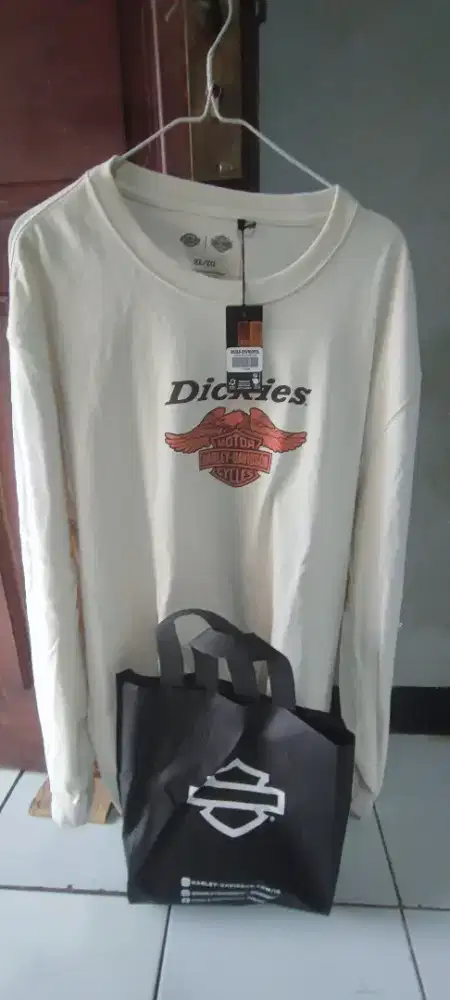 Jual kaos harley Davidson x dickies ukuran XL baru