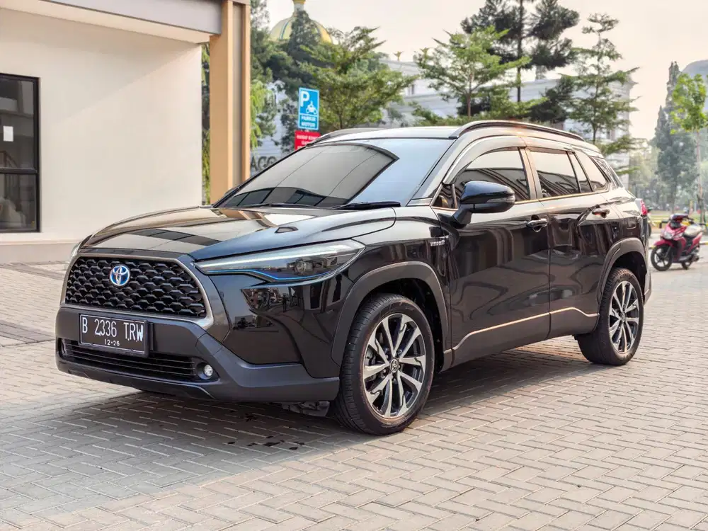 Toyota Corolla Cross 1.8 Hybrid AT 2021 Pajak Panjang