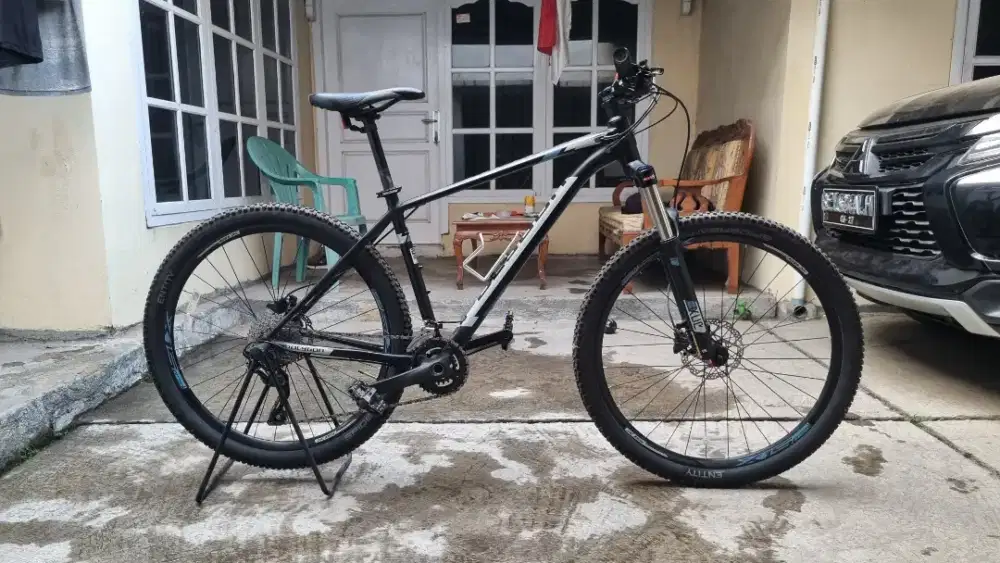 Sepeda Polygon Xtrada 6