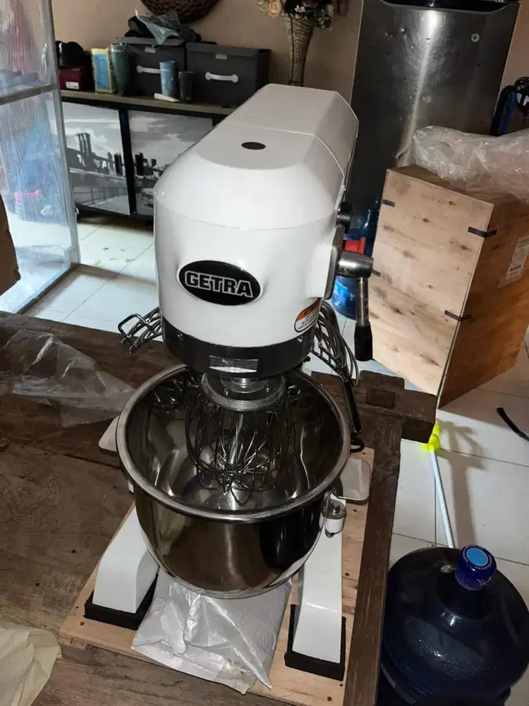 Mixer Getra Kapasitas 10L Baru