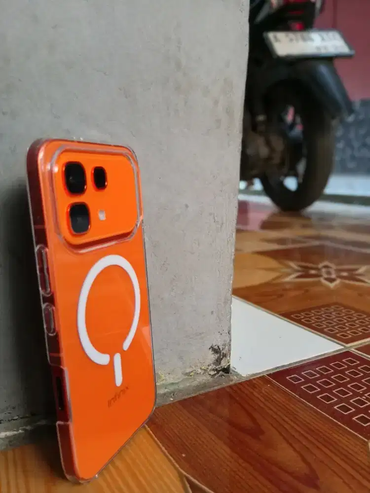 King finix note 60 pro 8+8/256