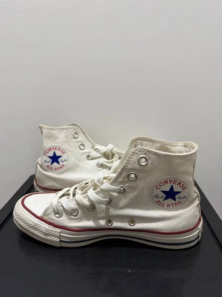 Jual Converse Woman Sneakers White High