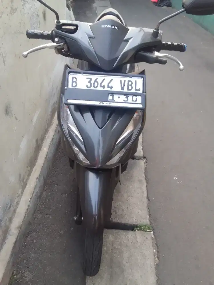 Honda beat duluxe tahun 2025