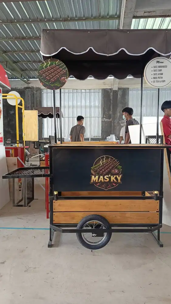 Di jual gerobak masih bagus, cocok untuk angkringan dan jual sate