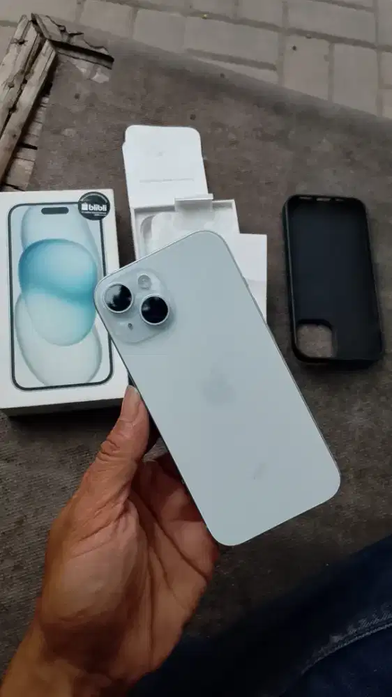 iPhone 15 128 iBox fullset garansi on Like new mulus banget