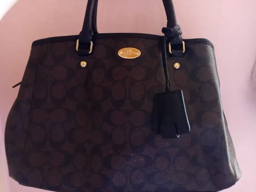 Di jual Cepat Preloved merk Coach Original