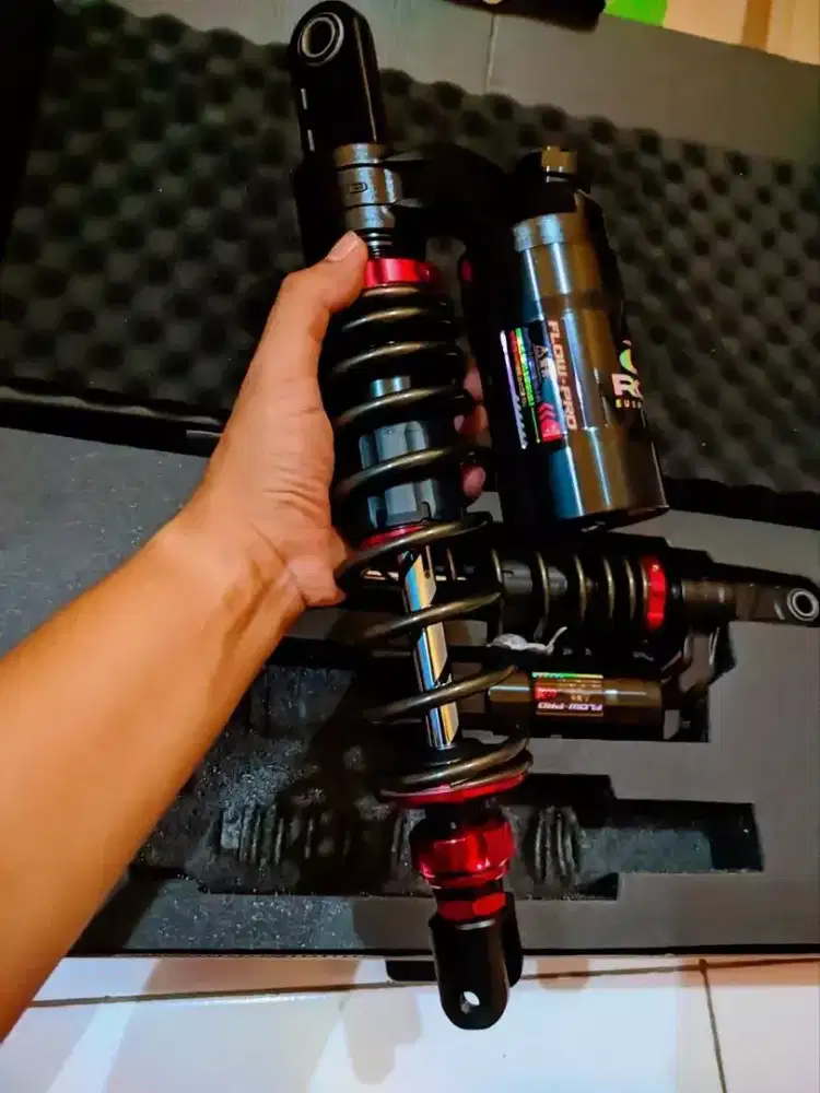 SHOCKBREAKER RCB HYBRID ORIGINAL