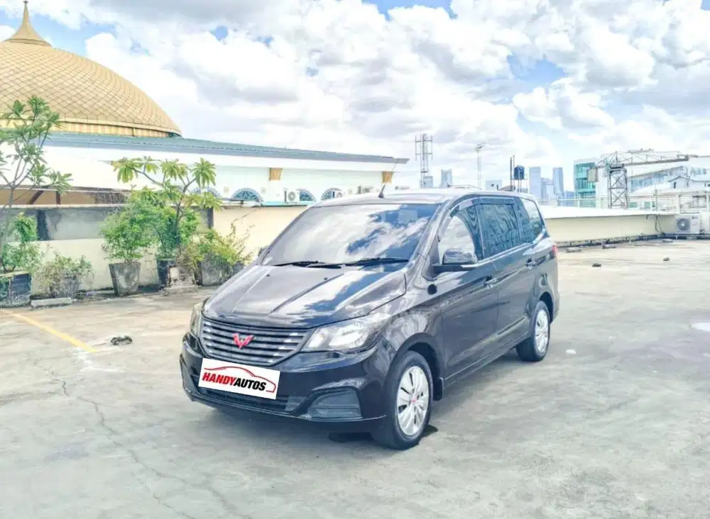 Wuling Confero DB 2022 Manual Hitam Metalik
