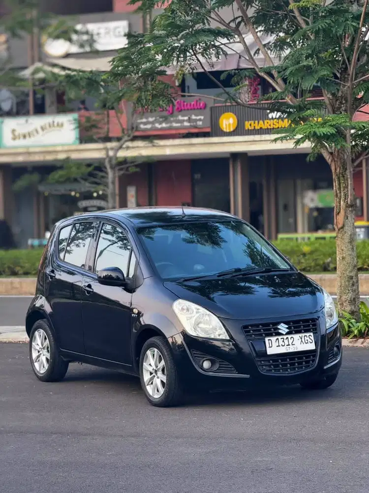 Suzuki splash gl matic 2015 Hitam