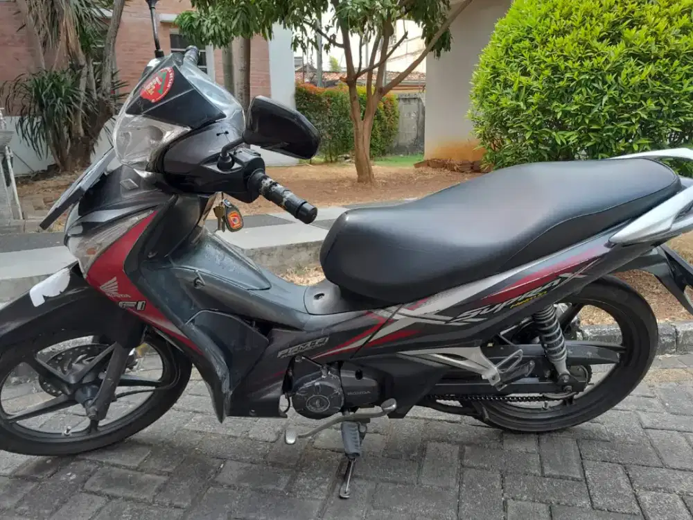 SUPRA X 125 HELM IN 2017