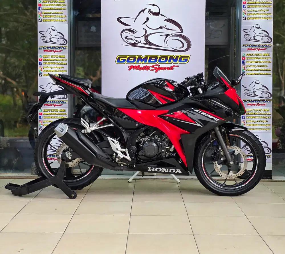 HONDA CBR 150R 2020