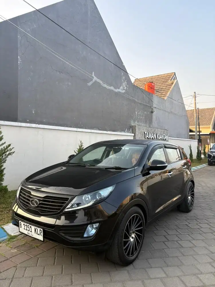 KIA SPORTAGE 2011 MATIC SE R19 TERAWAT