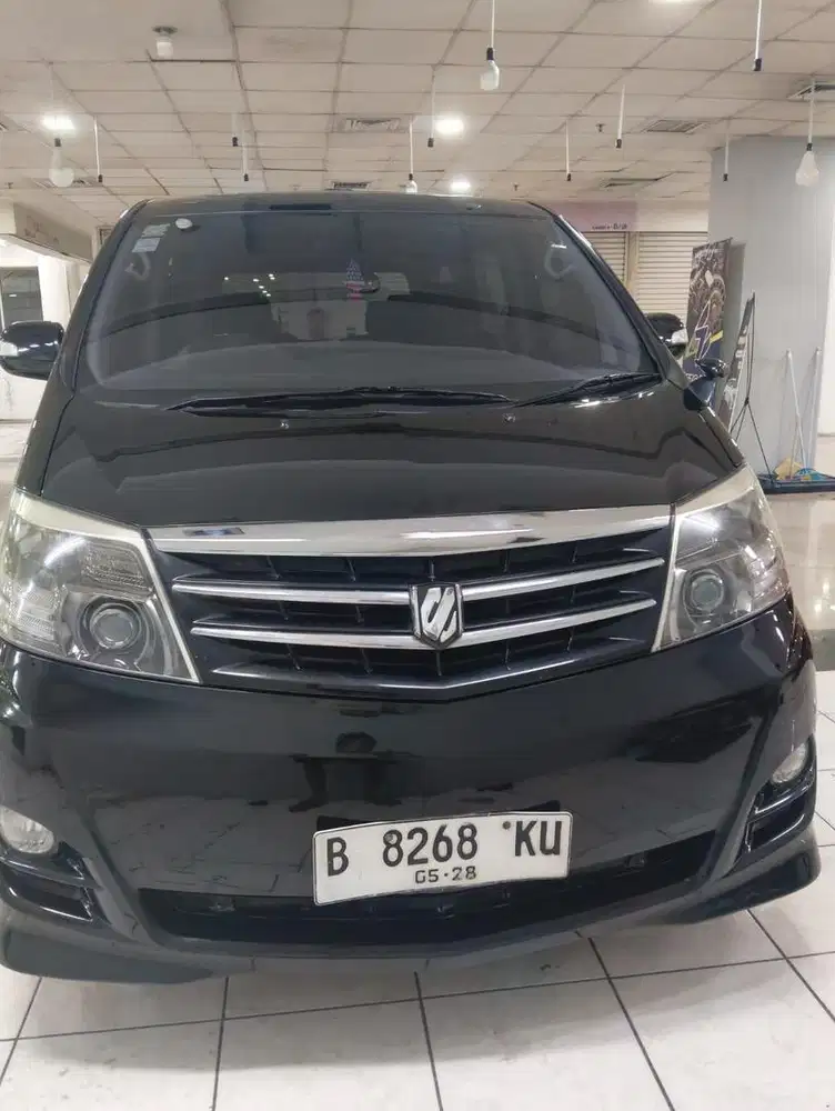 Toyota Alphard 2008