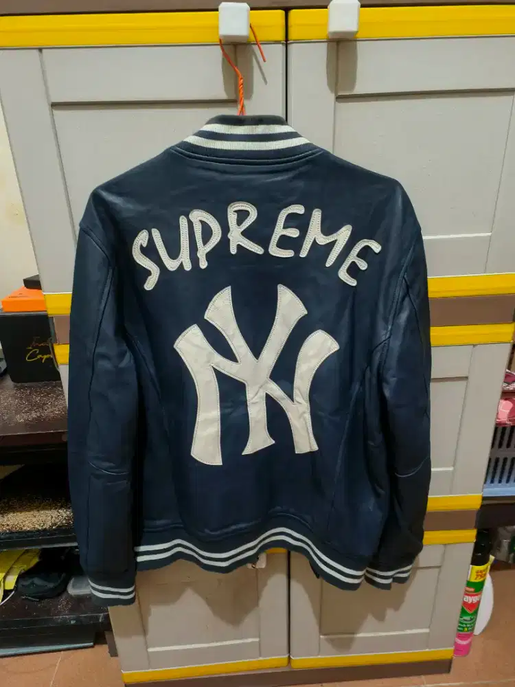 Jaket Supreme Yankees Leather