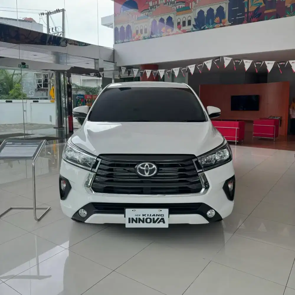 DP 39JT TOYOTA INNOVA REBORN 2.4 G MATIC AT / MANUAL DIESEL KREDIT