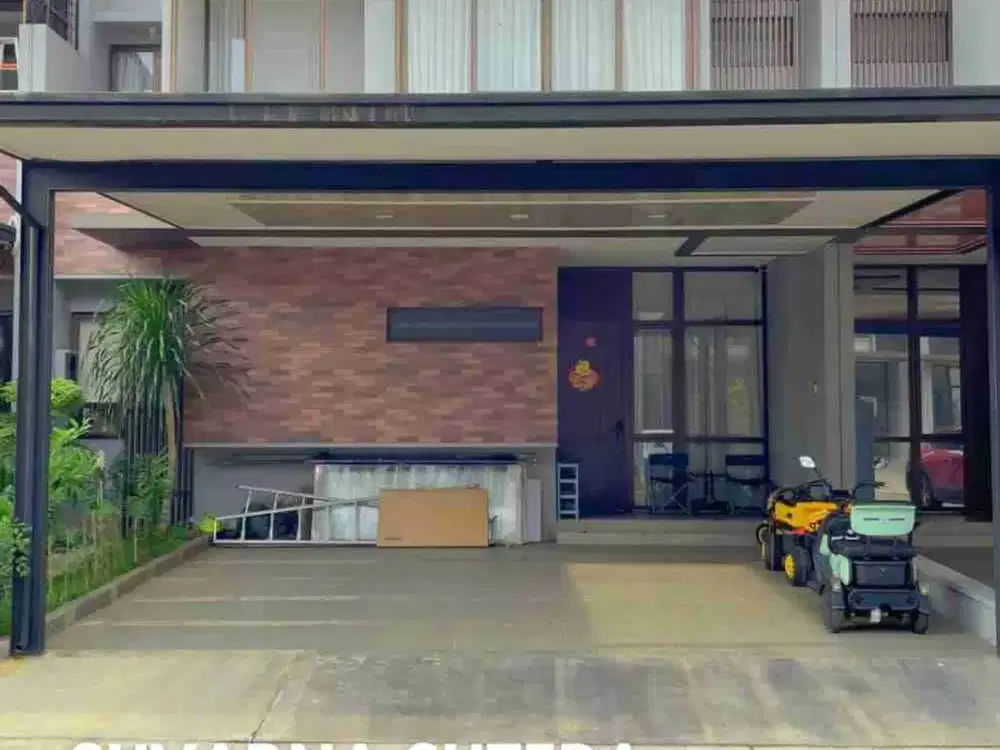 Dijual Cepat Rumah Tipe Besar Suvarna Sutera Semi Furnished Harga Murah