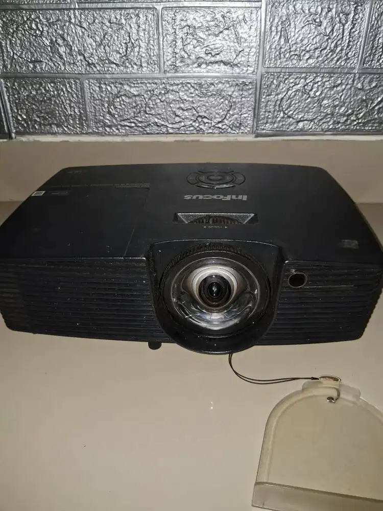 Proyektor Infocus IN226 / 3500 Lumens (Like New)