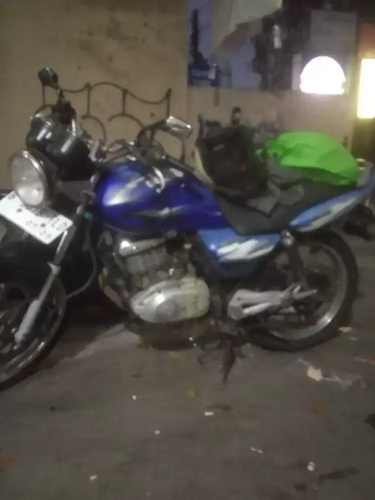 Suzuki Thunder 125