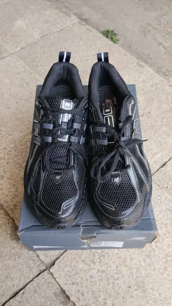 NB 1906r black silver metallic