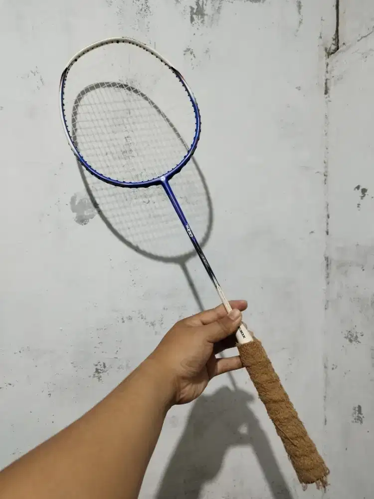 Raket badminton ebox