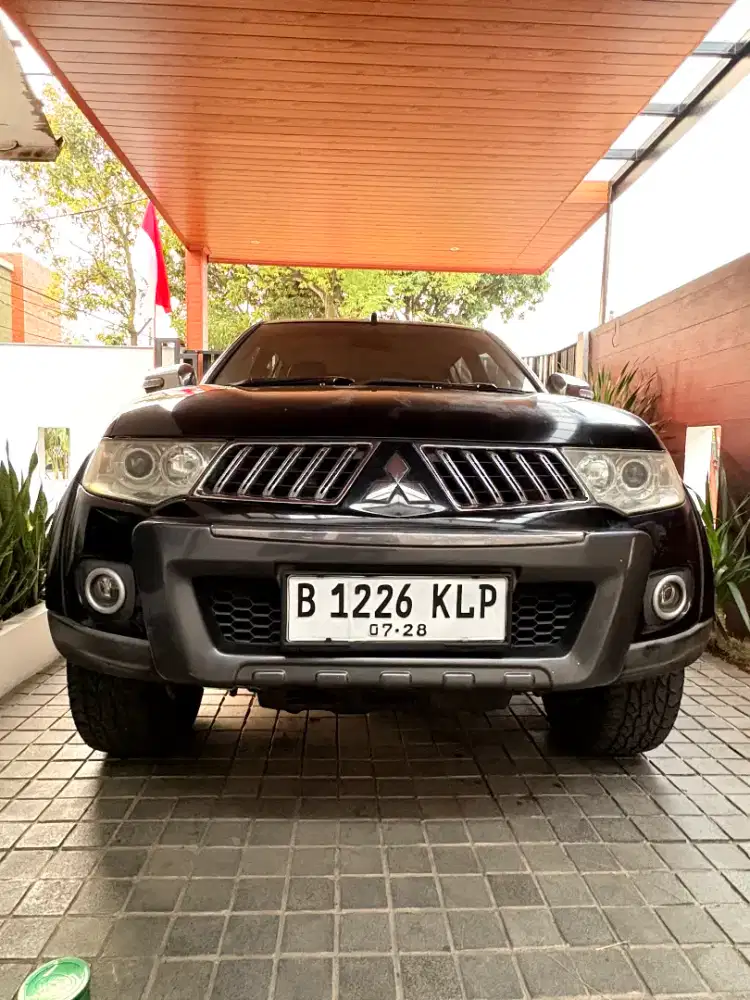MITSUBISHI PAJERO SPORT EXCEED