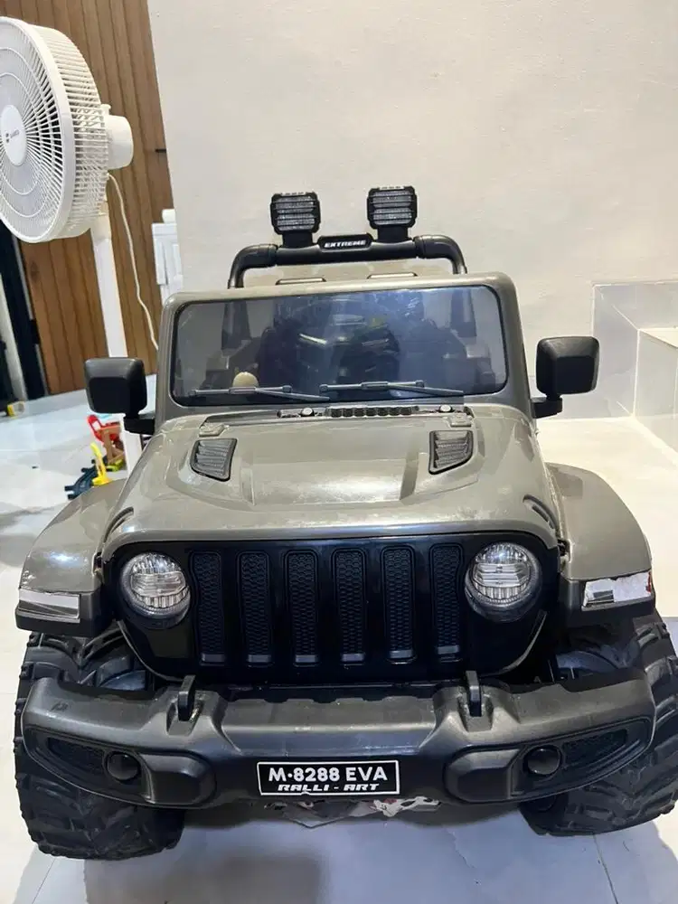 Di Jual Mobil Mainan Jeep OFF ROAD