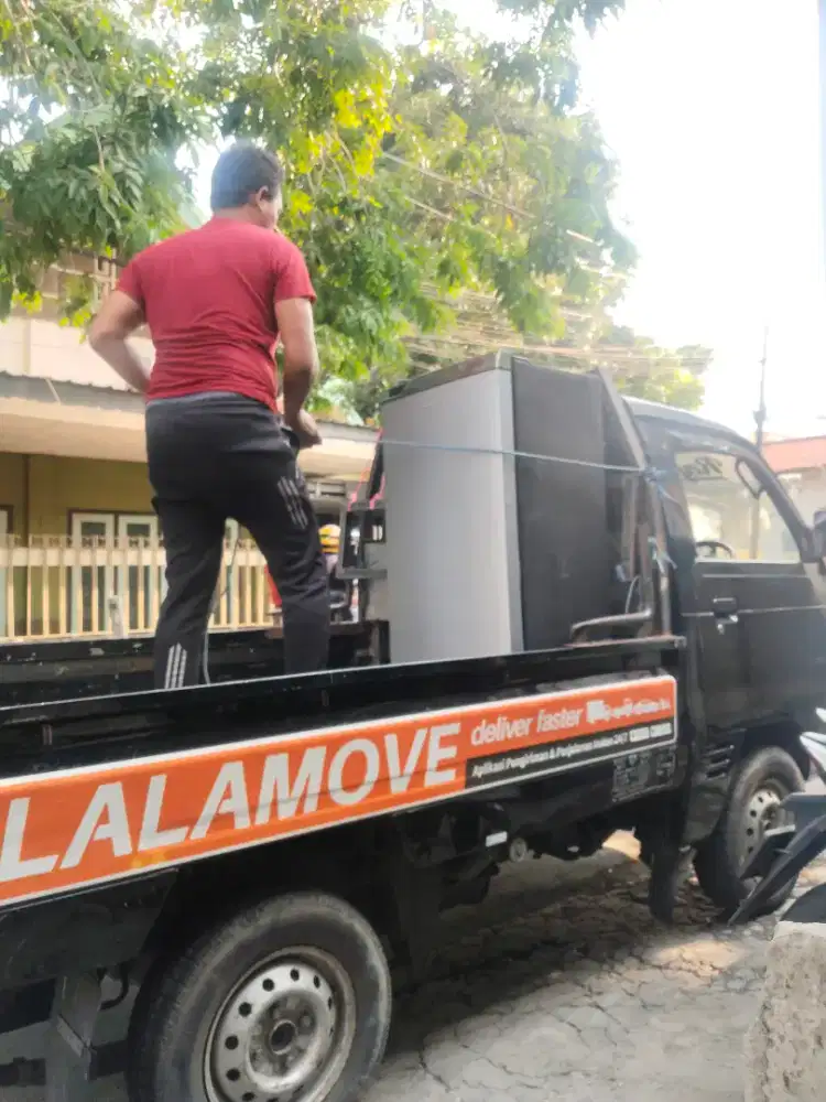 Dicari showcase kulkas freser rusak normal siap ambil