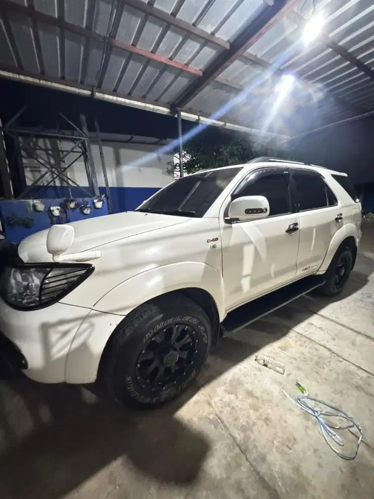 Fortuner th2011 m/t