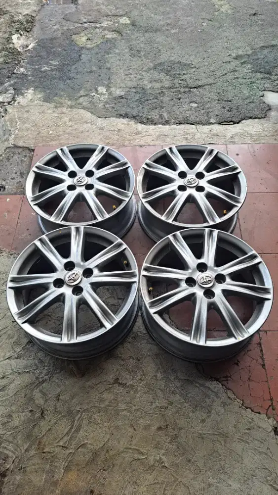 Velg r16 for vios yaris agya ayla calya sigra dll