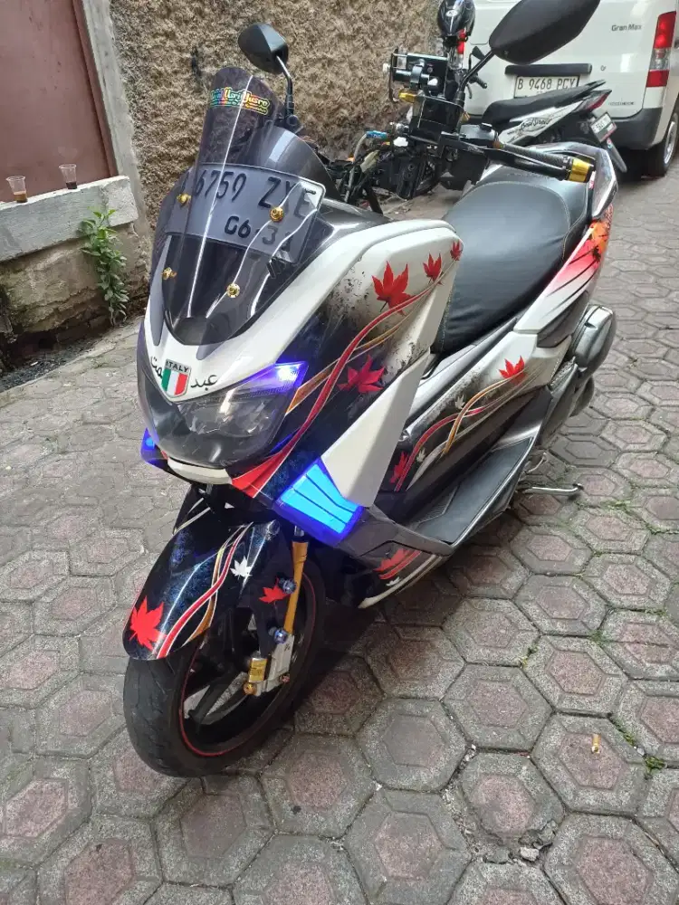 PUNYA NMAX OLD 155cc 2016 SURAT² LENGKAP.. PAJAK HIDUP PANJANG..