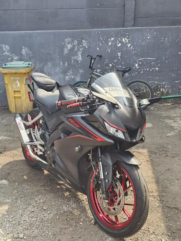 Yamaha R15 v3 2017 black doff