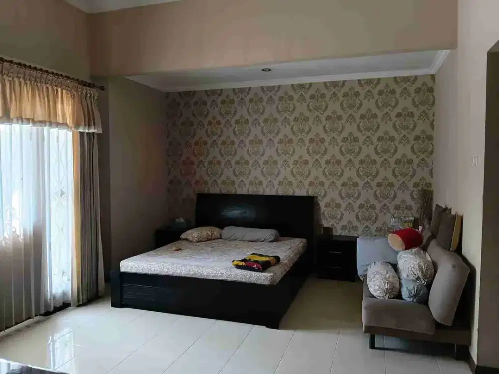 Dijual Rumah Citraland Utama Surabaya Siap Huni