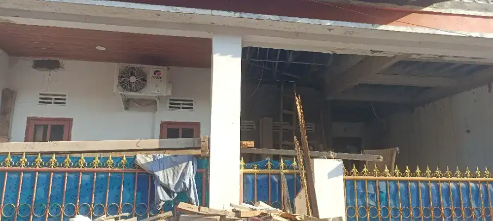 PAGAR RUMAH BEKAS