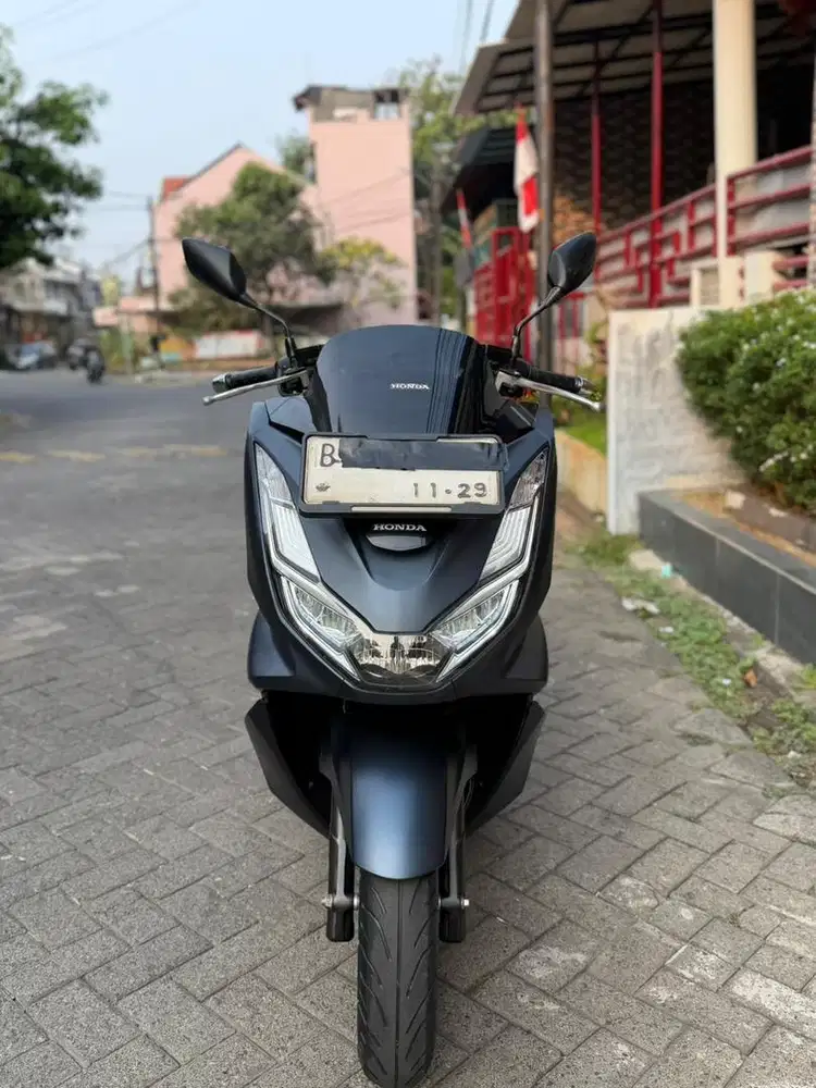 KM 1rb Asli! HONDA PCX 160 CBS 2024 Super Gres Pajak 11/2025