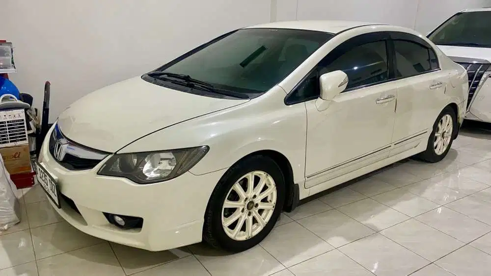 Honda Civic 2010 Bensin