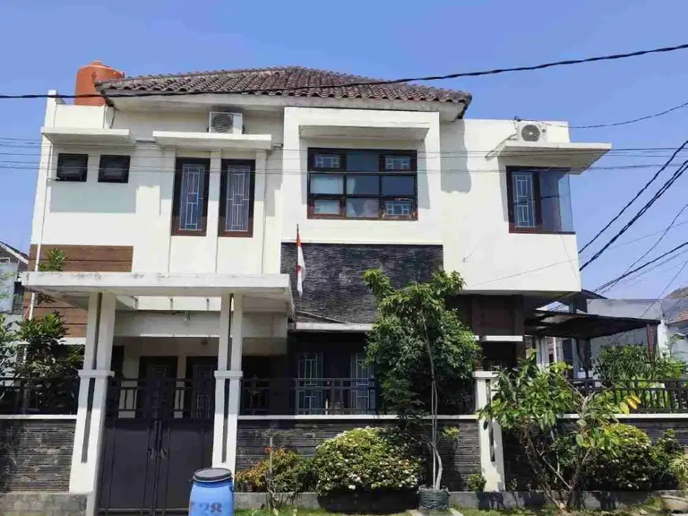 DIJUAL RUMAH PANTAI MENTARI HOOK ROW LEBAR