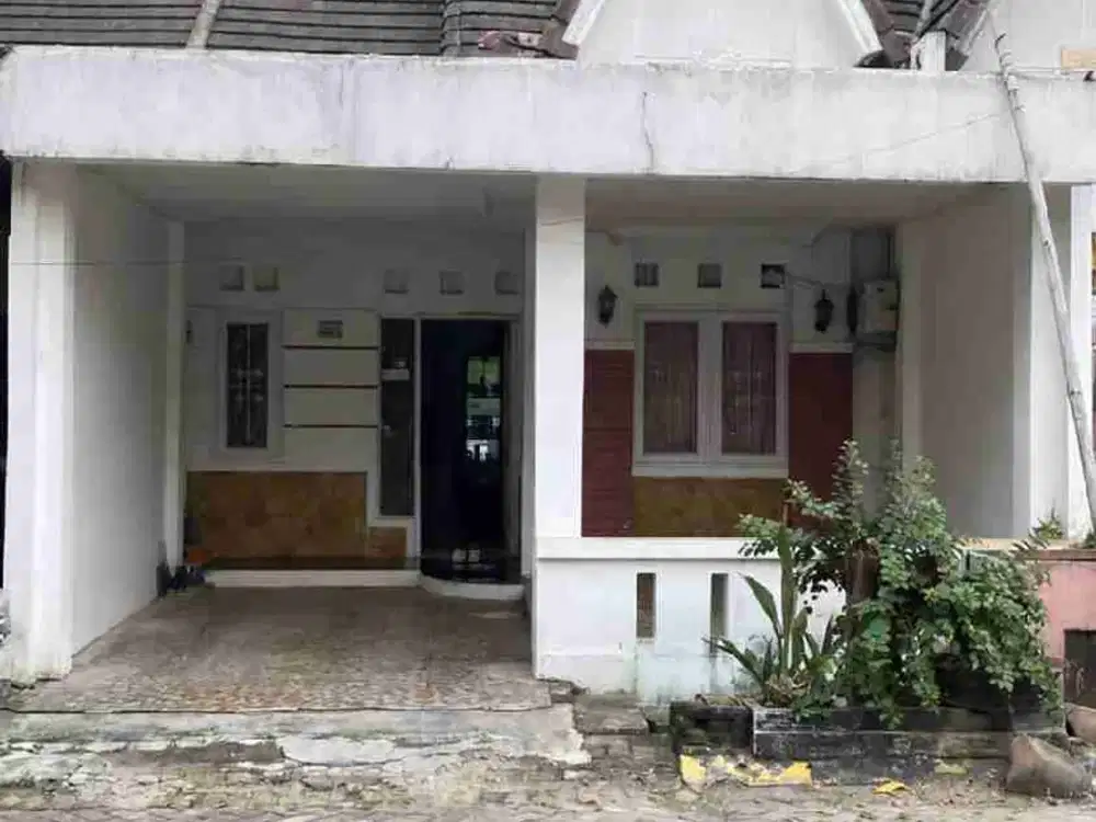 Di jual rumah Turun Harga Siap Huni Permata Cibubur cluster Phoenix