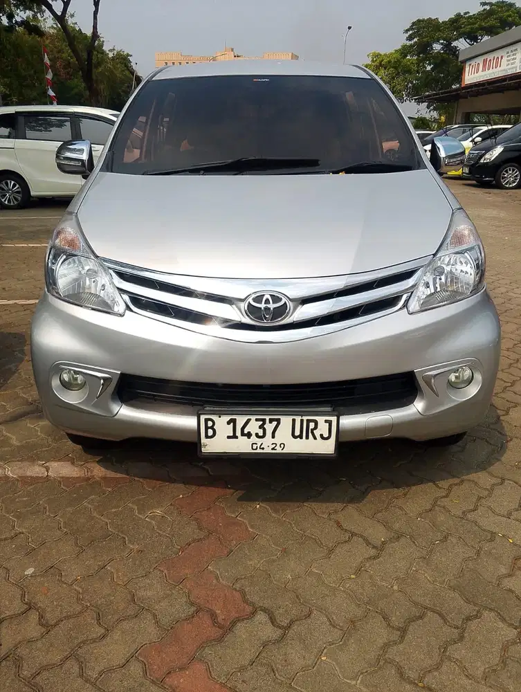 AVANZA G SILVER AUTOMATIC 2014 TOYOTA