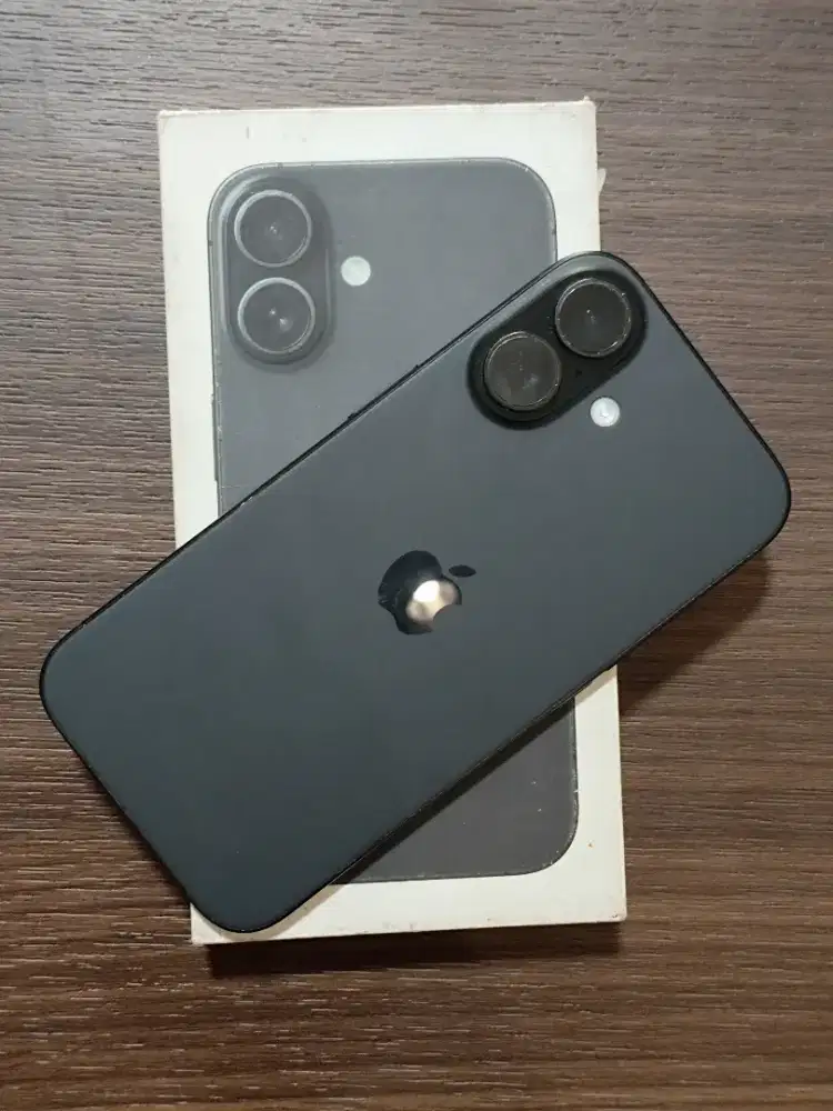 iPhone 16 128GB [ HITAM ] Resmi iBox