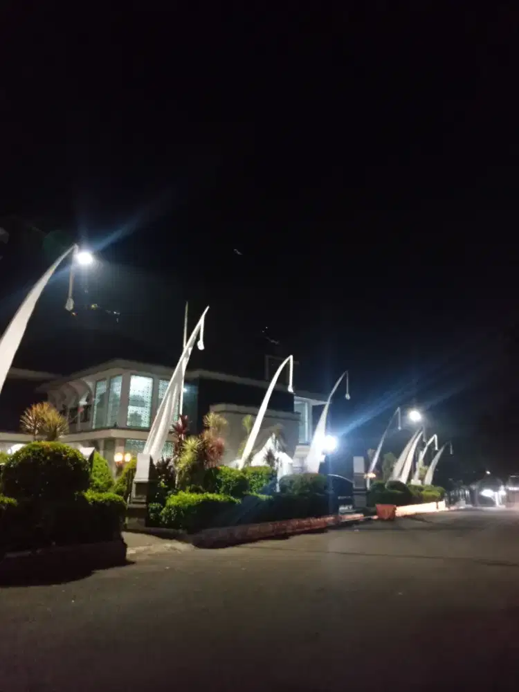 MENCARI LOWONGAN KERJA UNTUK FRESH GRADUATE SMA