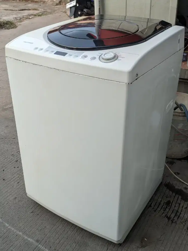 Mesin cuci Polytron 9.5kg otomatis