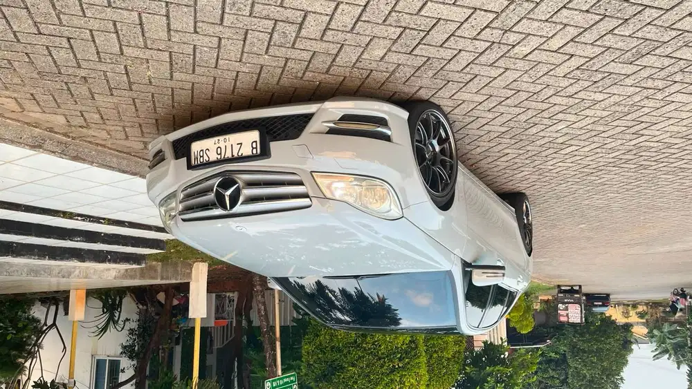 MERCEDES-BENZ C200 2012 white Putih mercedes-benz c200 2011 mercy 2013