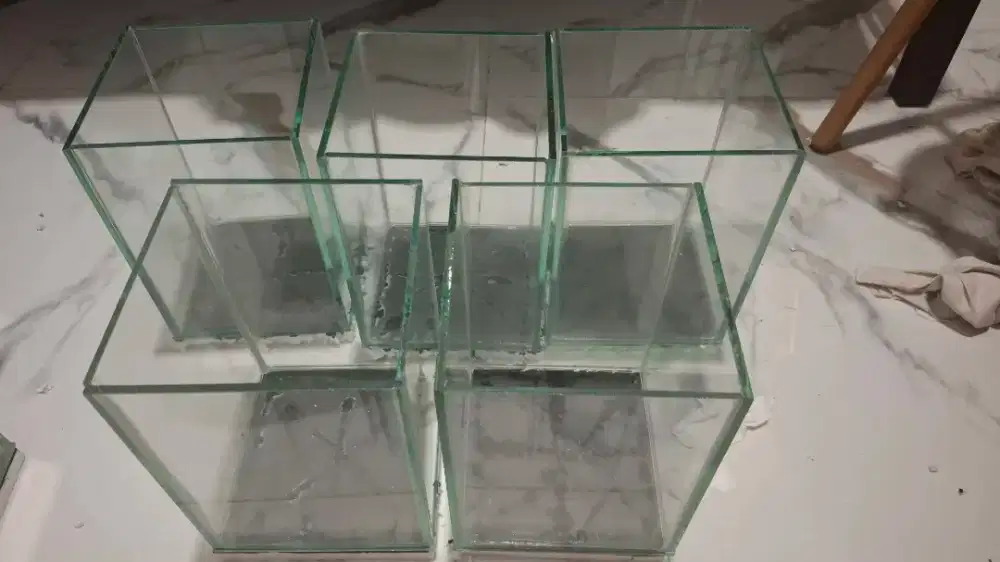 JUAL AQUARIUM 15×15×20